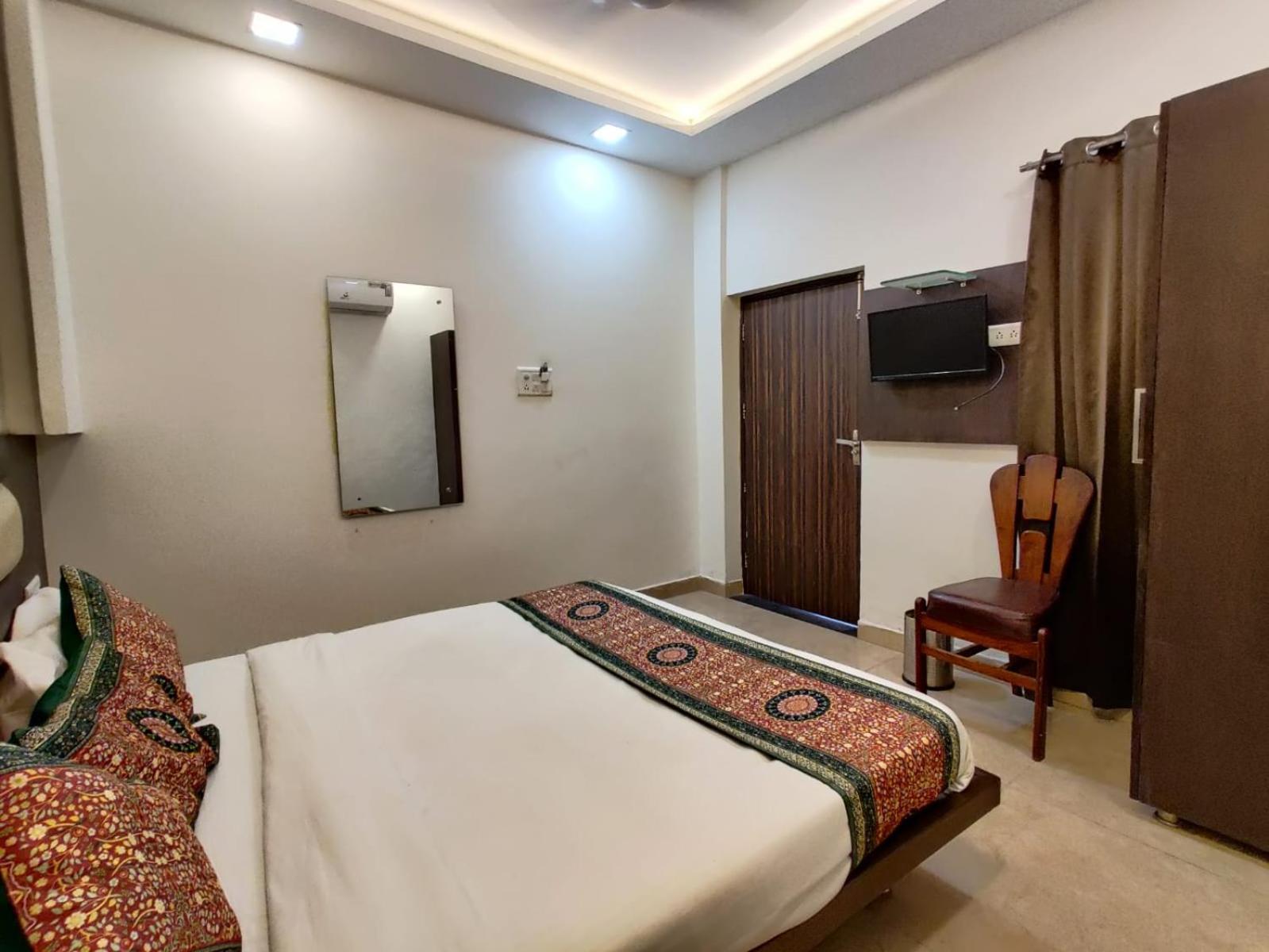 Hotel The Grandpark Amritsar Exterior foto